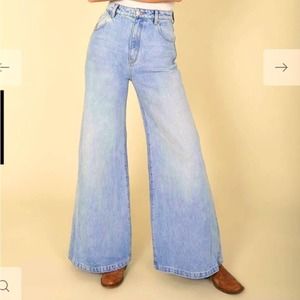 NWT Rolla’s Elle super flare jeans in Amy Organic, 31